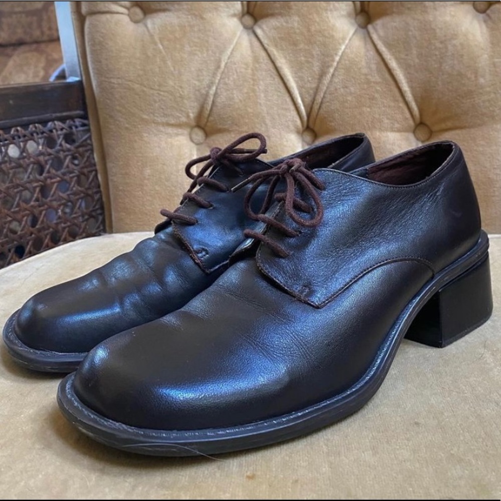 1980s brown Hillard and Hanson leather loafers